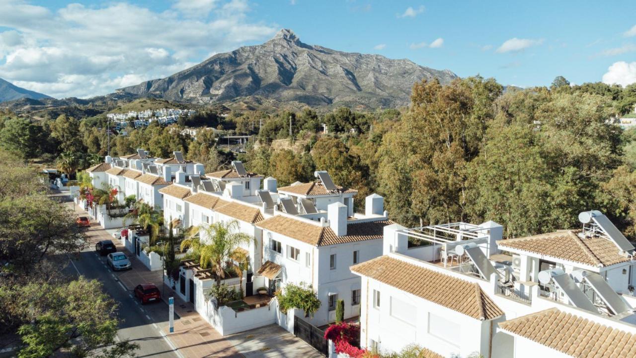 2Bdr Penthouse, Los Naranjos, W/Pool, 2Km P.Banus 马尔韦利亚 外观 照片