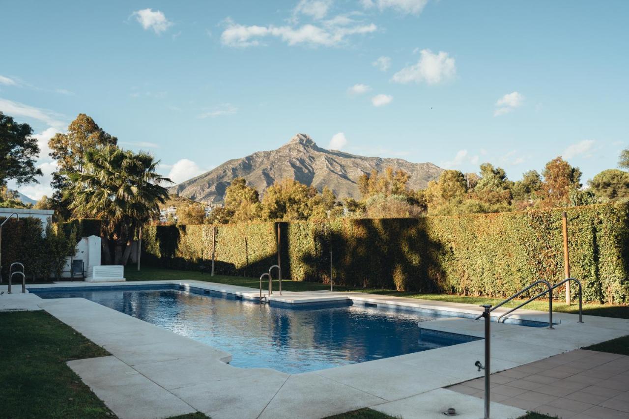 2Bdr Penthouse, Los Naranjos, W/Pool, 2Km P.Banus 马尔韦利亚 外观 照片